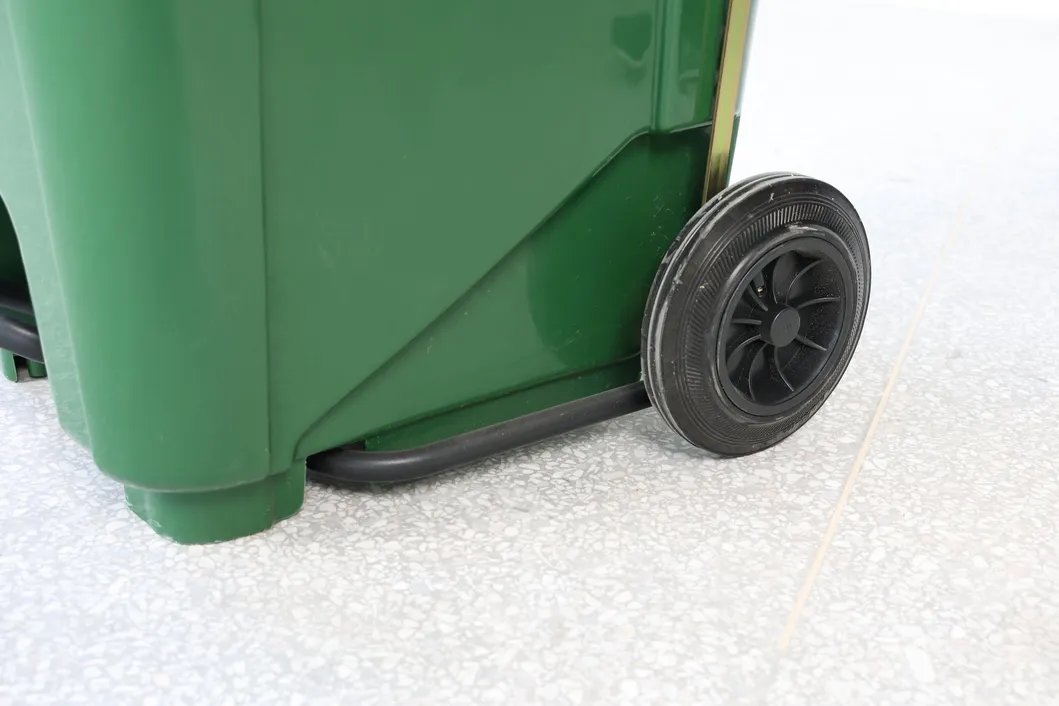 Waste Bin100L/120L/240L Customize Color Large Outdoor Public HDPE Recycle Dustbin Pedal Plastic Rubbish/Trash/Wheelie/Garbage/Waste Bins with Lid and Wheel